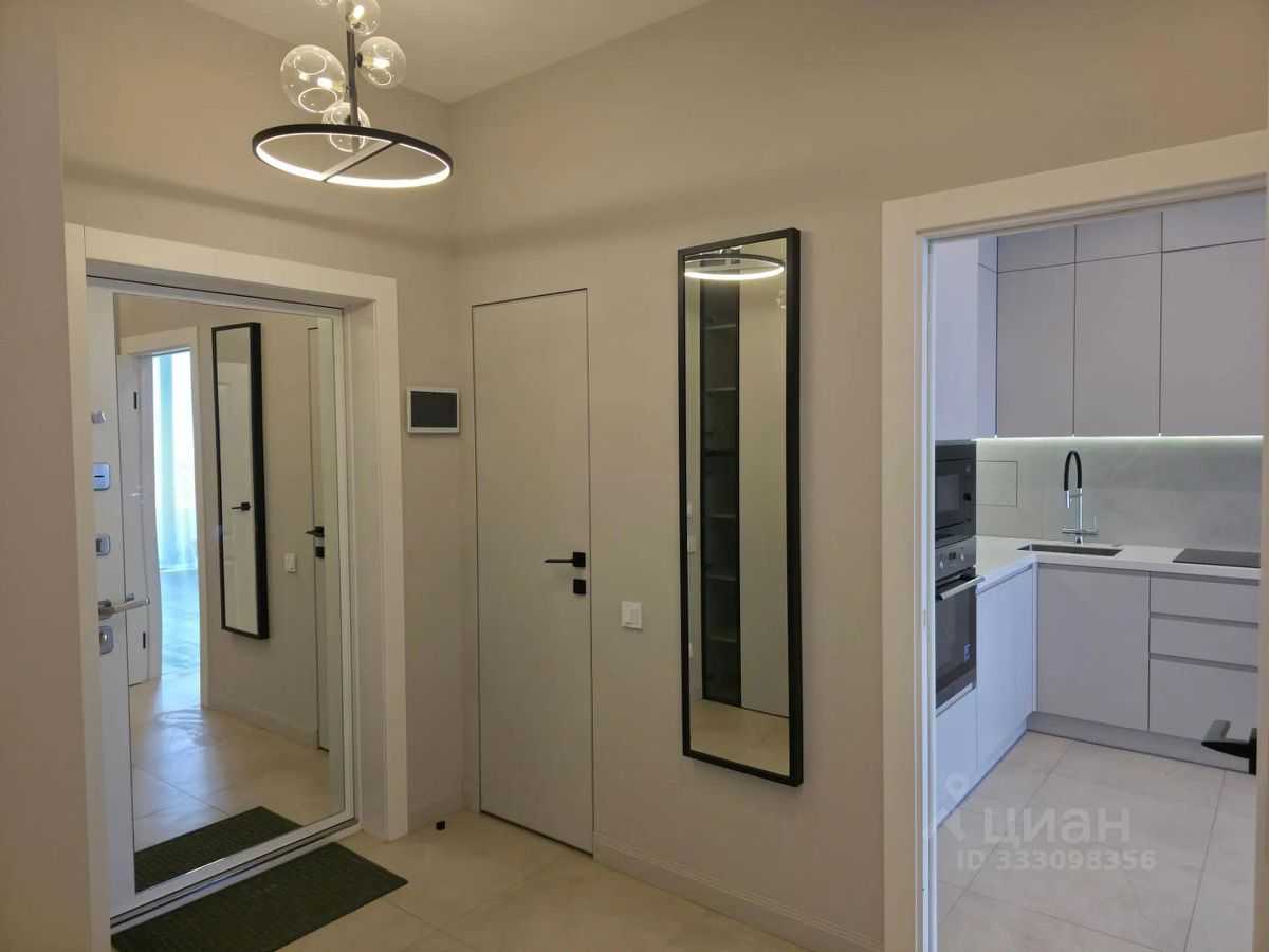 2-комнатная квартира, 70 м² — фотография 2