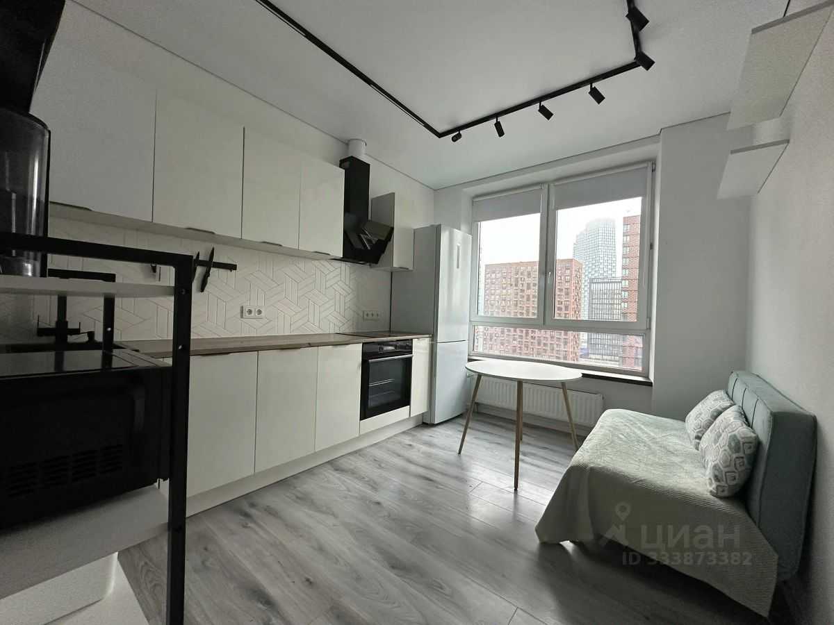 1-комнатная квартира, 38 м² — фотография 2