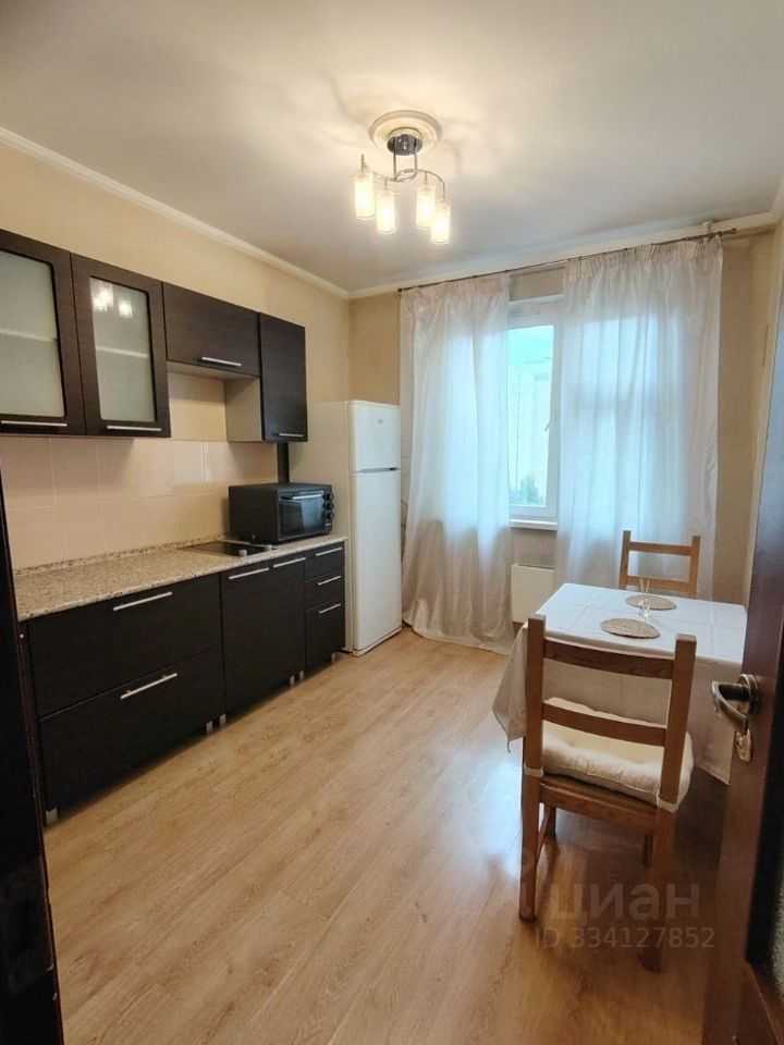 1-комнатная квартира, 37 м² — фотография 3