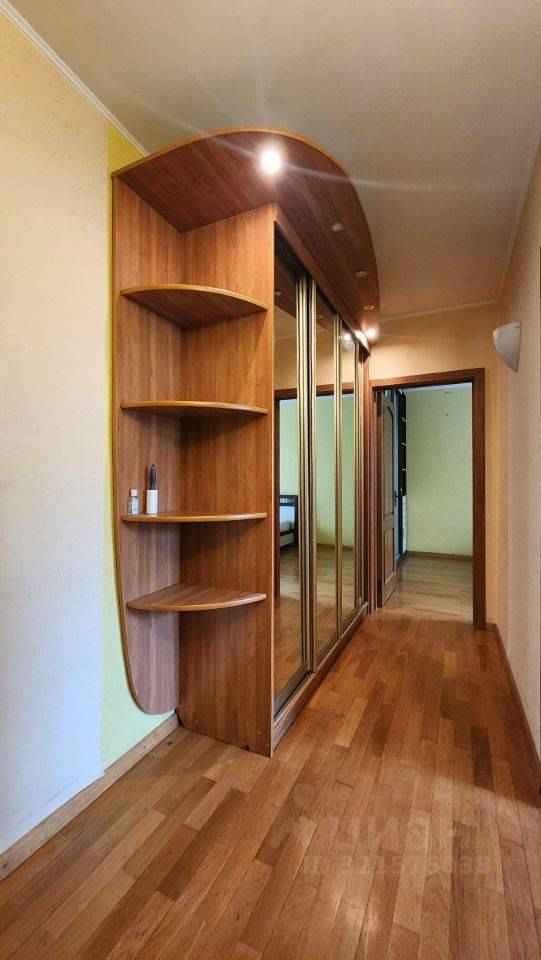 2-комнатная квартира, 55 м² — фотография 3