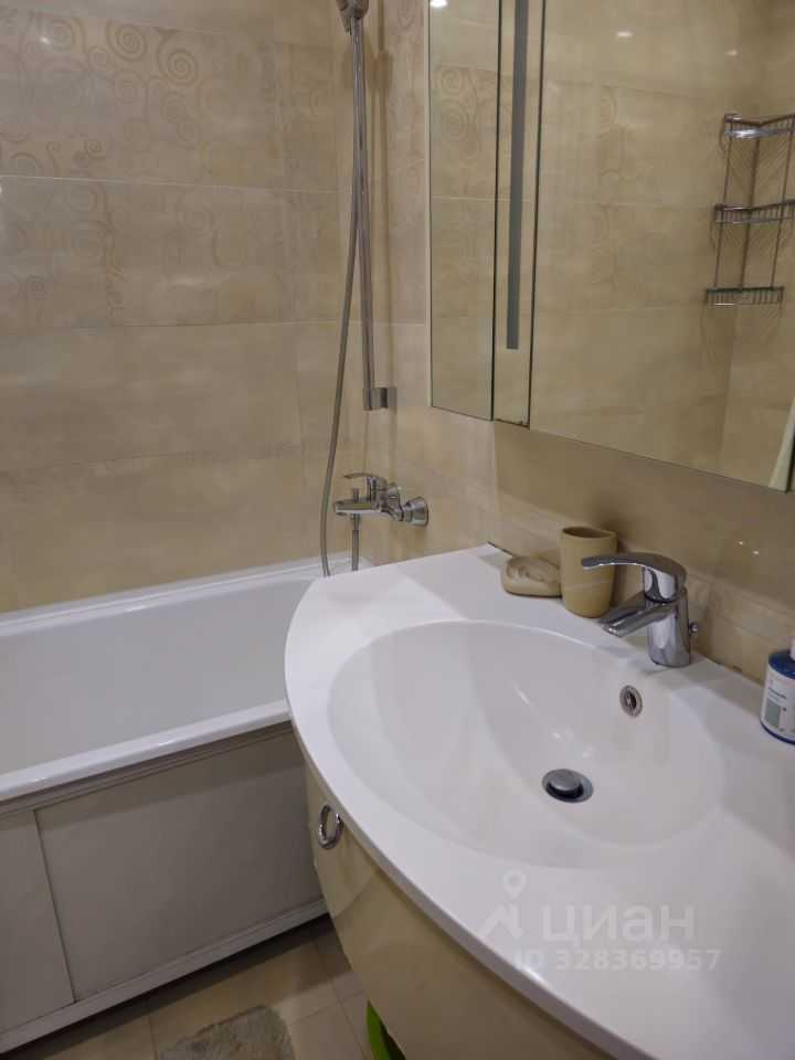 3-комнатная квартира, 82 м² — фотография 2