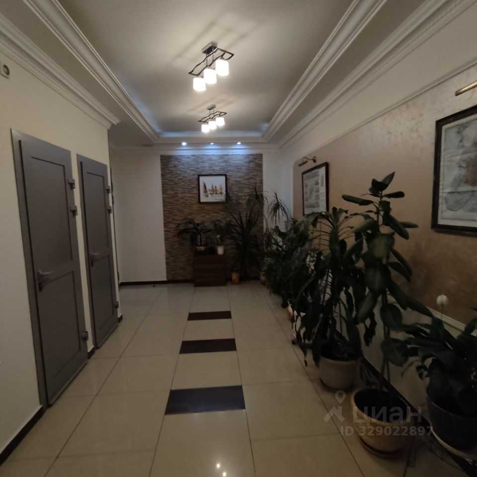 2-комнатная квартира, 70 м² — фотография 3