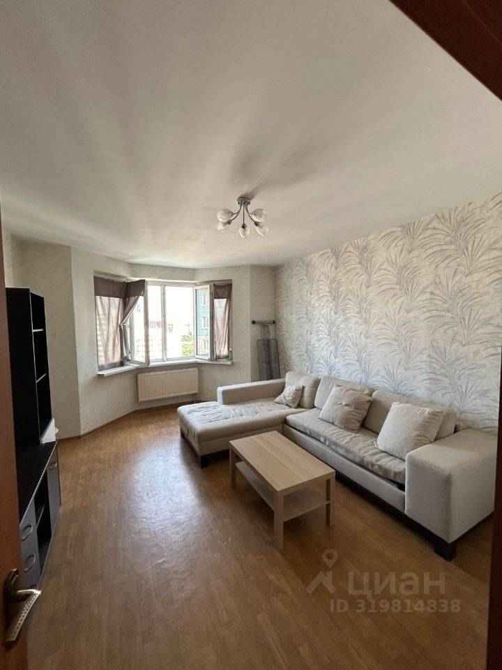 3-комнатная квартира, 72 м² — фотография 3