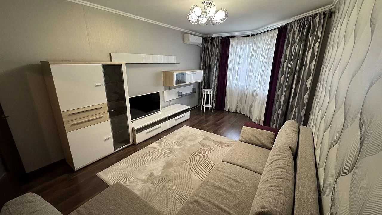 1-комнатная квартира, 45 м² — фотография 2