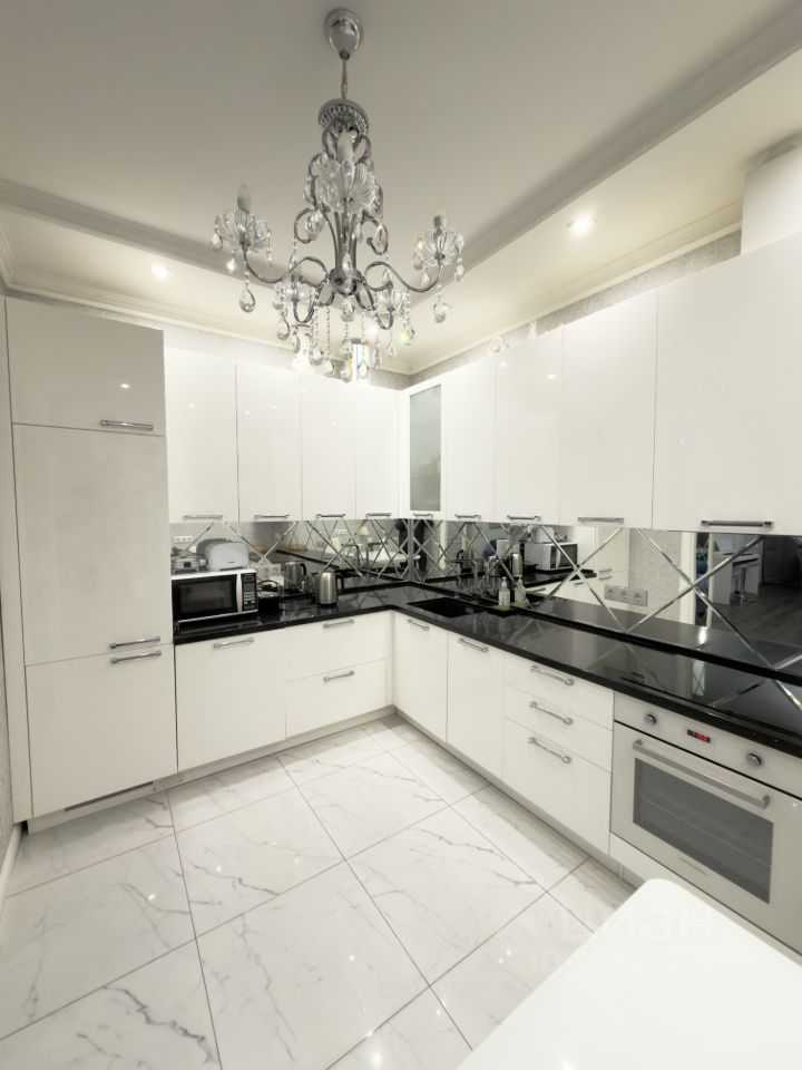 4-комнатная квартира, 92,6 м² — фотография 2