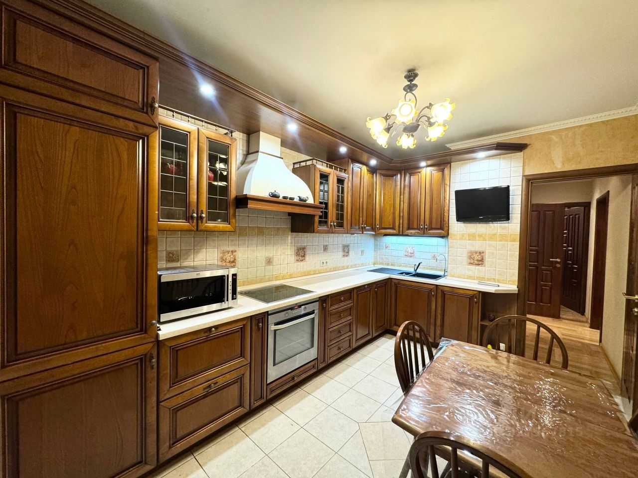 4-комнатная квартира, 94 м²