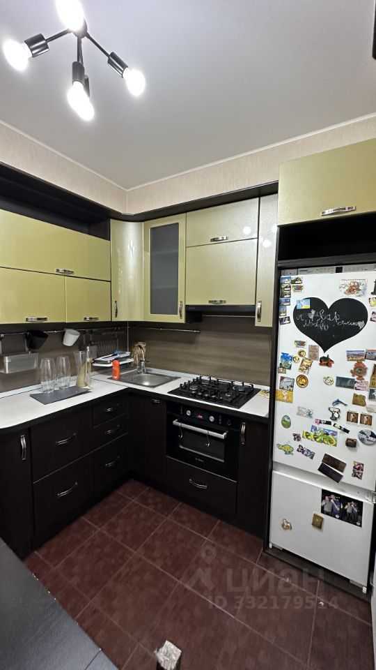 2-комнатная квартира, 63 м² — фотография 3