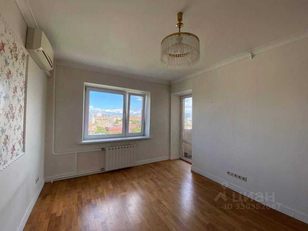 2-комнатная квартира, 42 м² — фотография 2