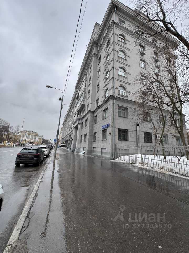 2-комнатная квартира, 61 м² — фотография 2