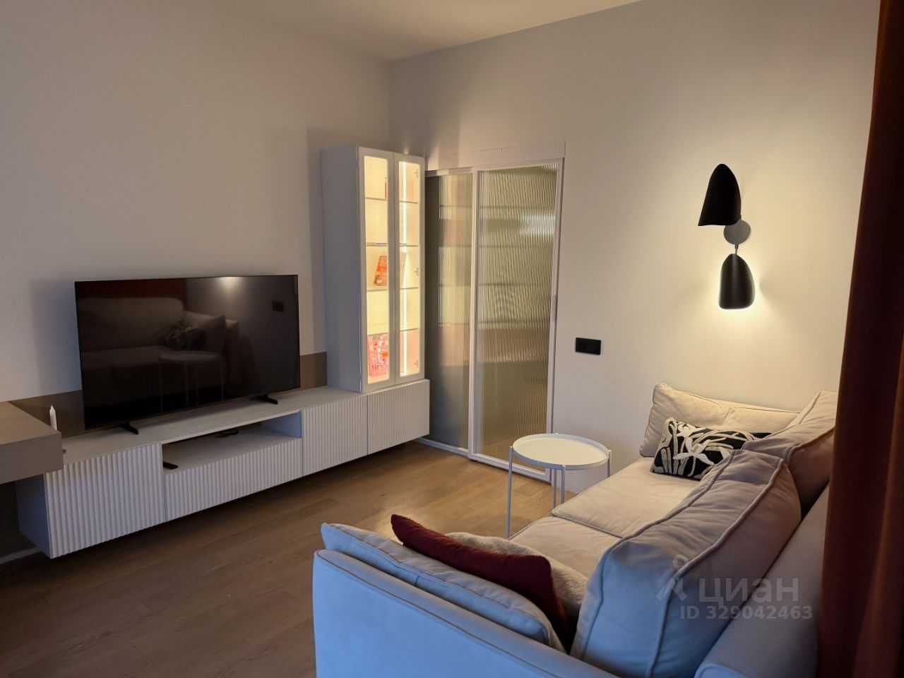 1-комнатная квартира, 42 м² — фотография 2