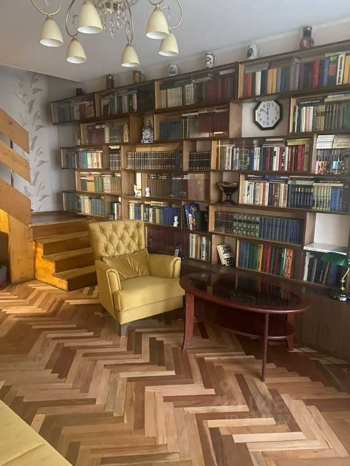 4-комнатная квартира, 85 м²