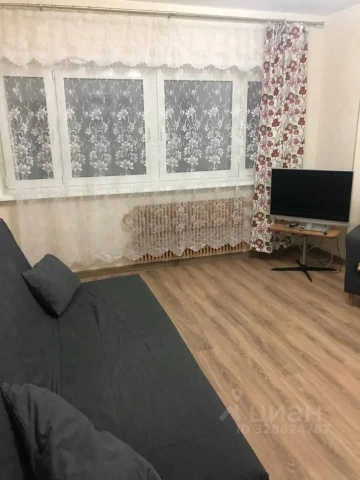 1-комнатная квартира, 35 м² — фотография 2
