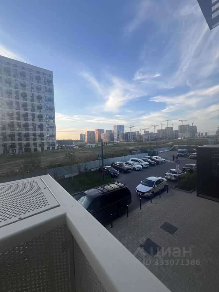 1-комнатная квартира, 35,3 м² — фотография 2