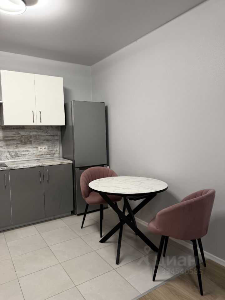 2-комнатная квартира, 58 м² — фотография 3