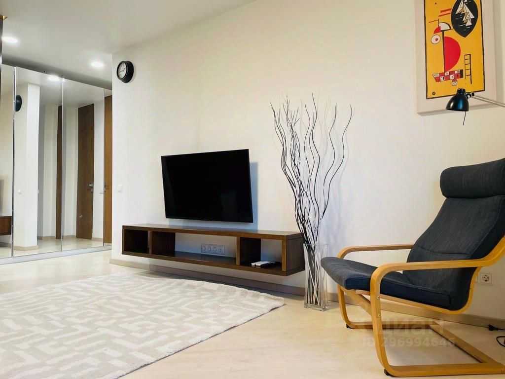 2-комнатная квартира, 55 м² — фотография 3
