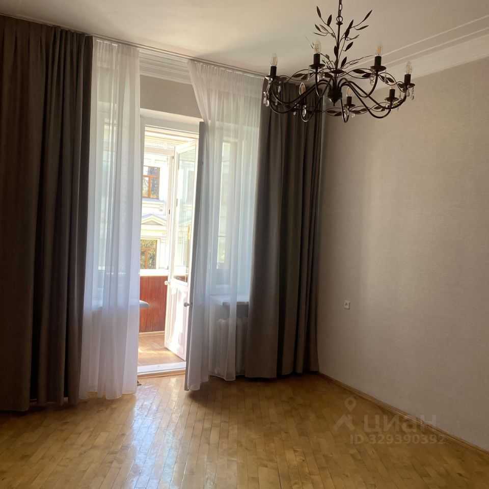4-комнатная квартира, 90 м² — фотография 2