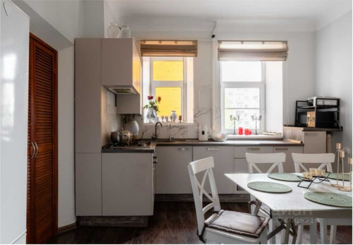 4-комнатная квартира, 112 м² — фотография 3