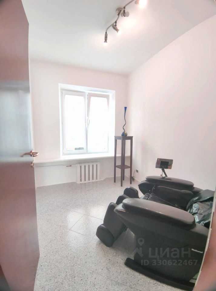 3-комнатная квартира, 76 м² — фотография 2