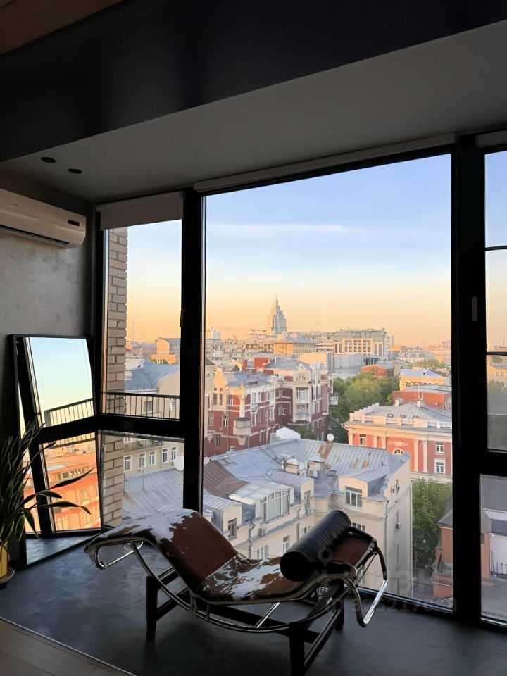 1-комнатная квартира, 55 м² — фотография 2