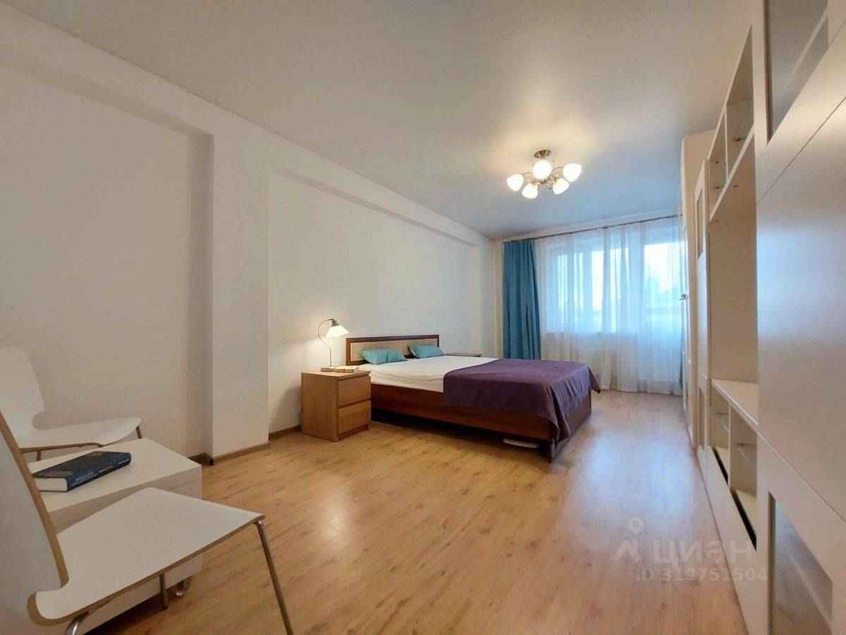 1-комнатная квартира, 55 м² — фотография 2