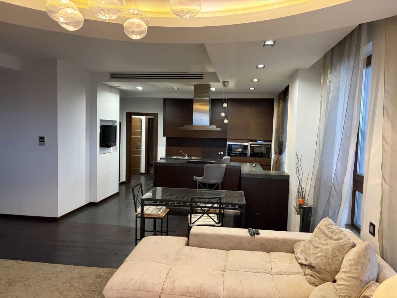 3-комнатная квартира, 150 м² — фотография 2