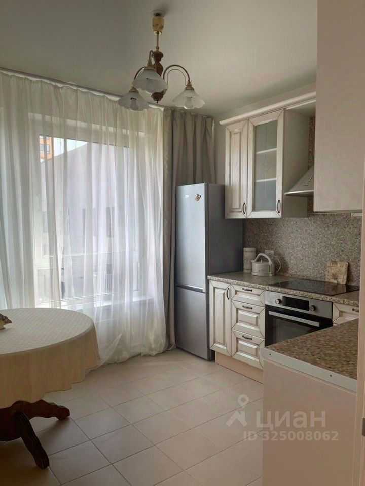 3-комнатная квартира, 90 м² — фотография 3