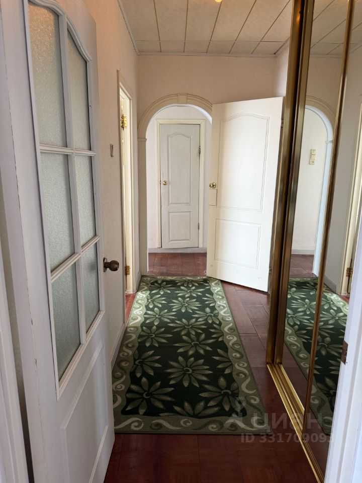 2-комнатная квартира, 56 м² — фотография 3
