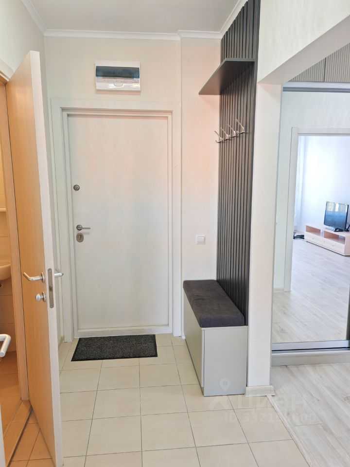 2-комнатная квартира, 69,2 м² — фотография 2