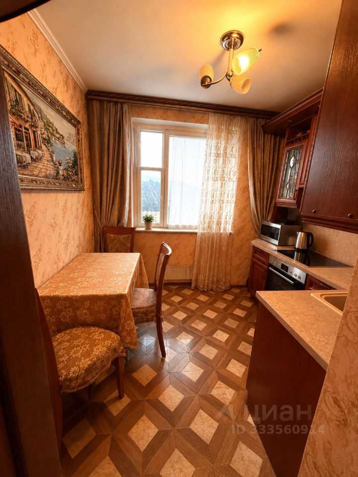 3-комнатная квартира, 64 м² — фотография 3