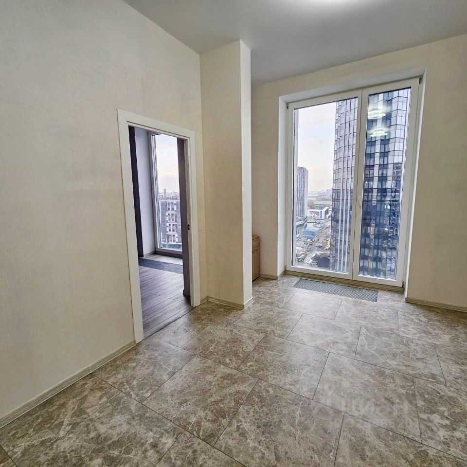 2-комнатная квартира, 72 м² — фотография 2