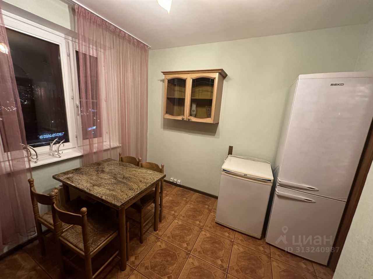 3-комнатная квартира, 90 м² — фотография 3