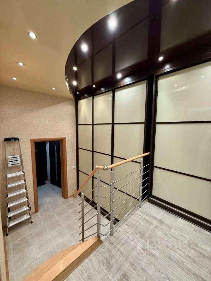 2-комнатная квартира, 76 м² — фотография 3