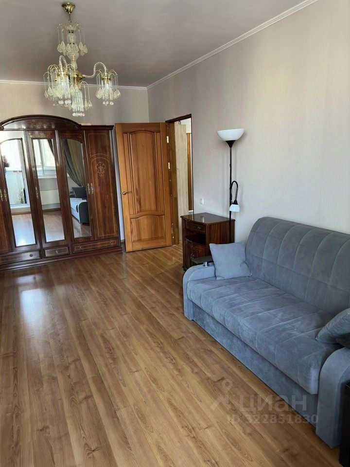 2-комнатная квартира, 70 м² — фотография 2