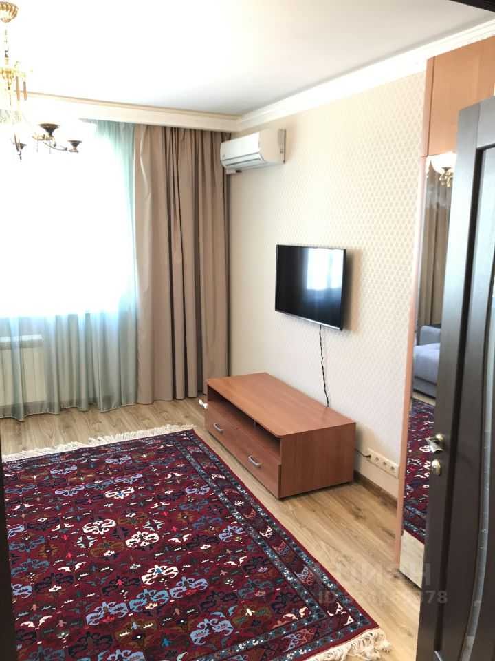 2-комнатная квартира, 56 м² — фотография 2
