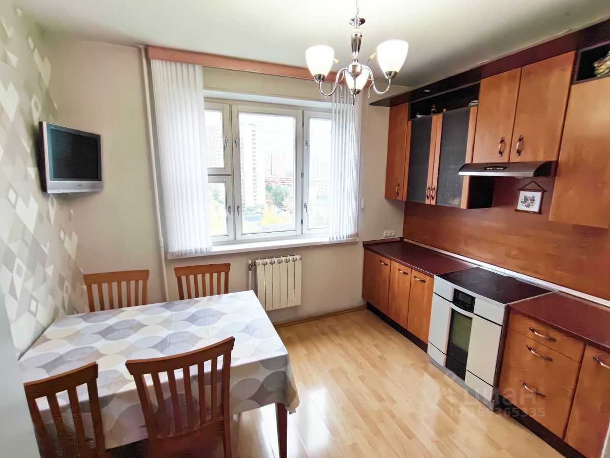 3-комнатная квартира, 76 м² — фотография 2