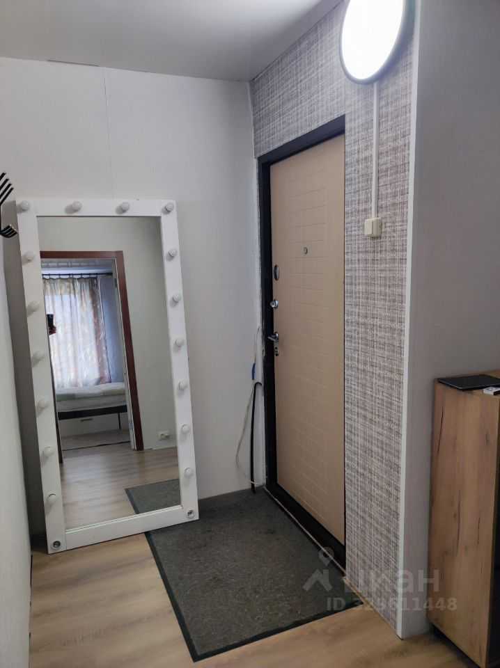 2-комнатная квартира, 37,9 м² — фотография 2