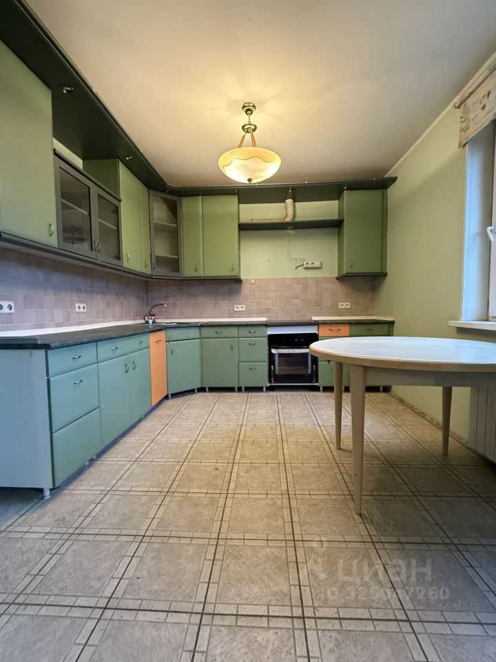 4-комнатная квартира, 100 м² — фотография 2