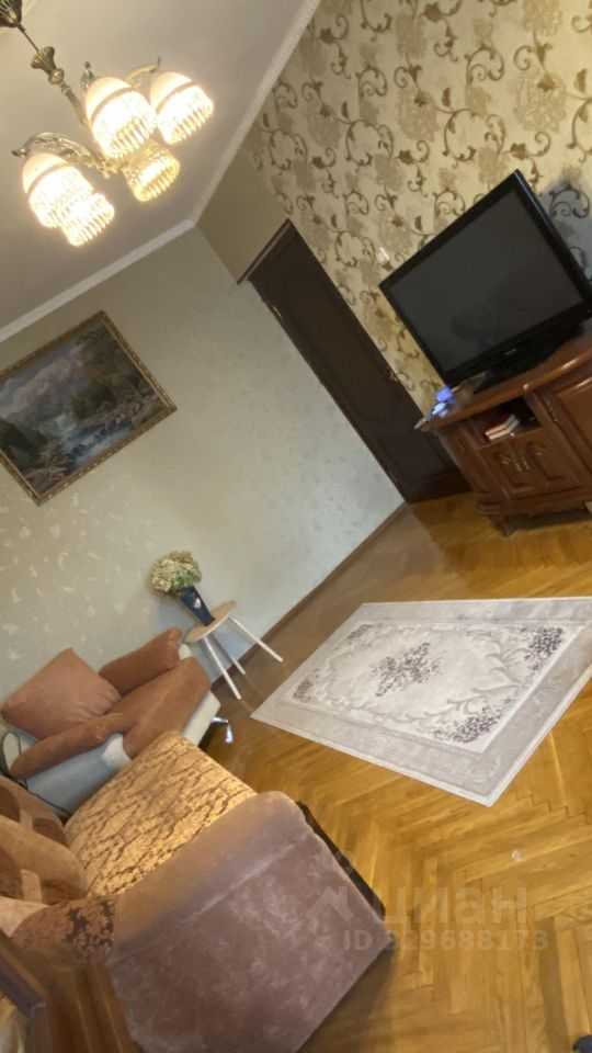 2-комнатная квартира, 57 м² — фотография 2