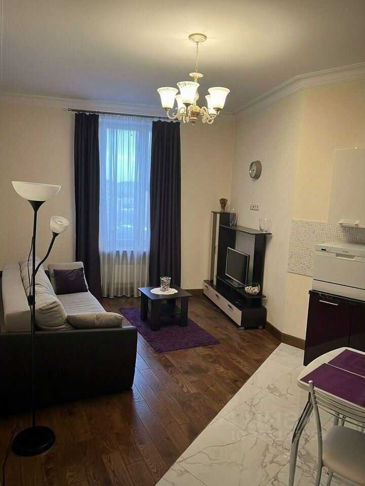 2-комнатная квартира, 55 м² — фотография 2