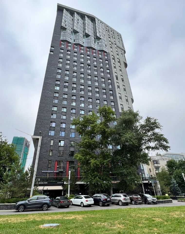 2-комнатная квартира, 62,5 м² — фотография 2