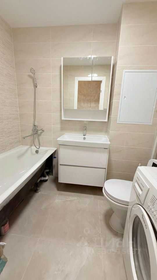 1-комнатная квартира, 42 м² — фотография 2