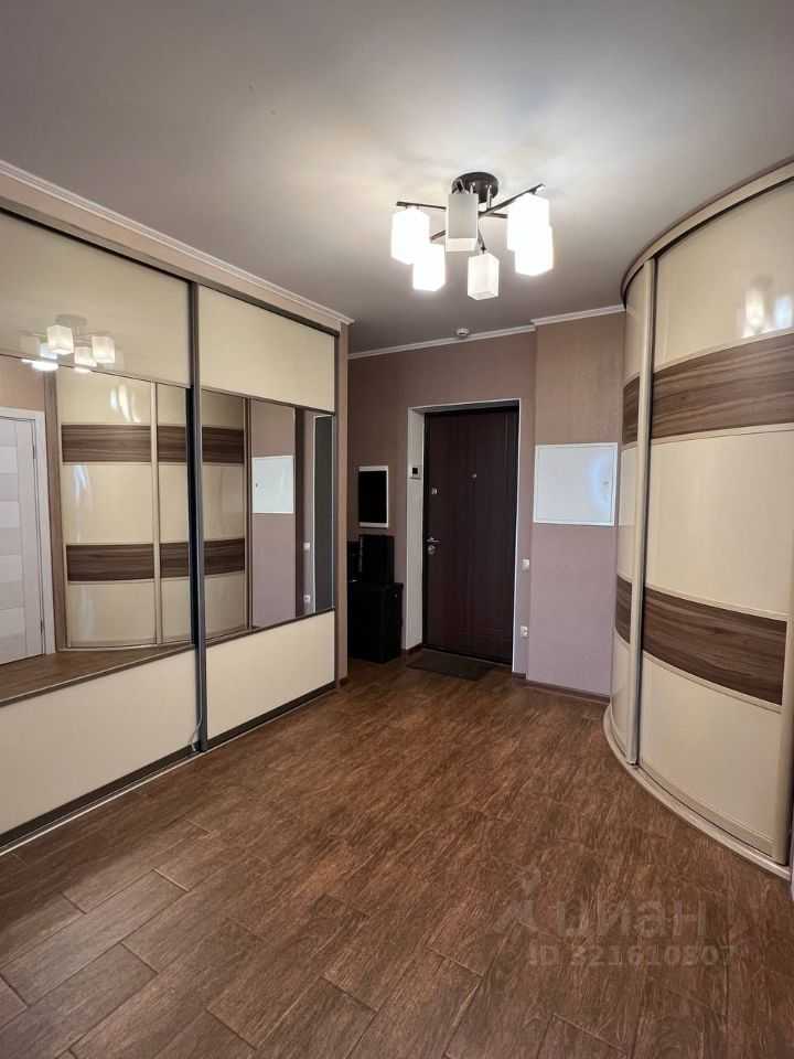 1-комнатная квартира, 49 м² — фотография 2