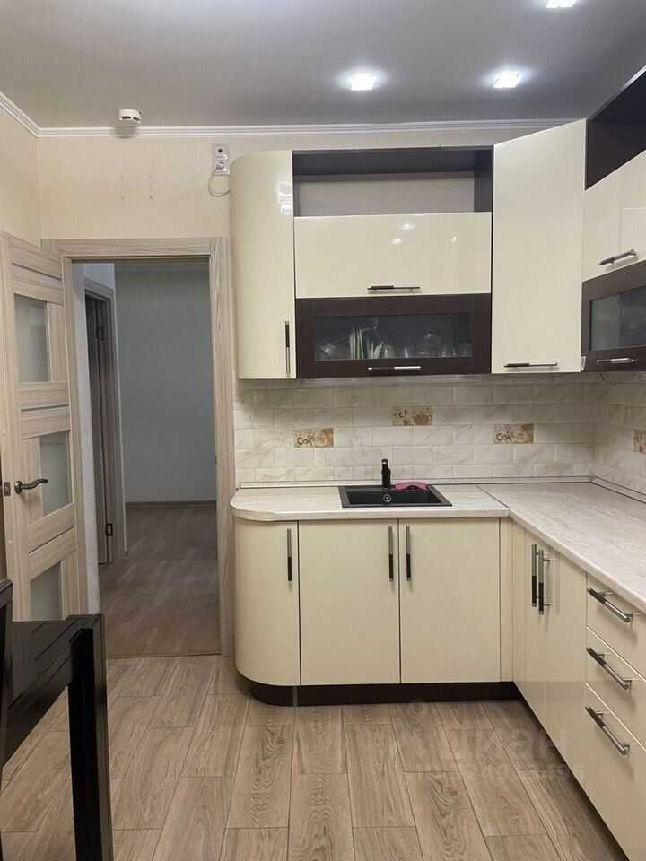 1-комнатная квартира, 50 м² — фотография 2