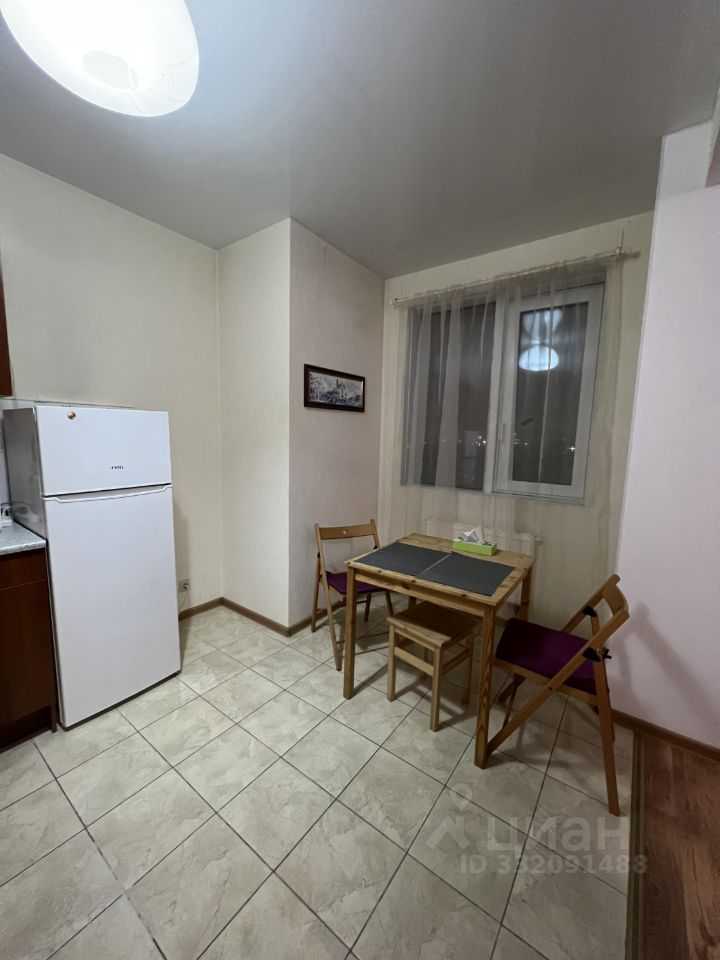 1-комнатная квартира, 50 м² — фотография 3