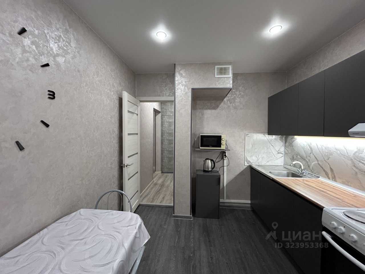 2-комнатная квартира, 55 м² — фотография 2