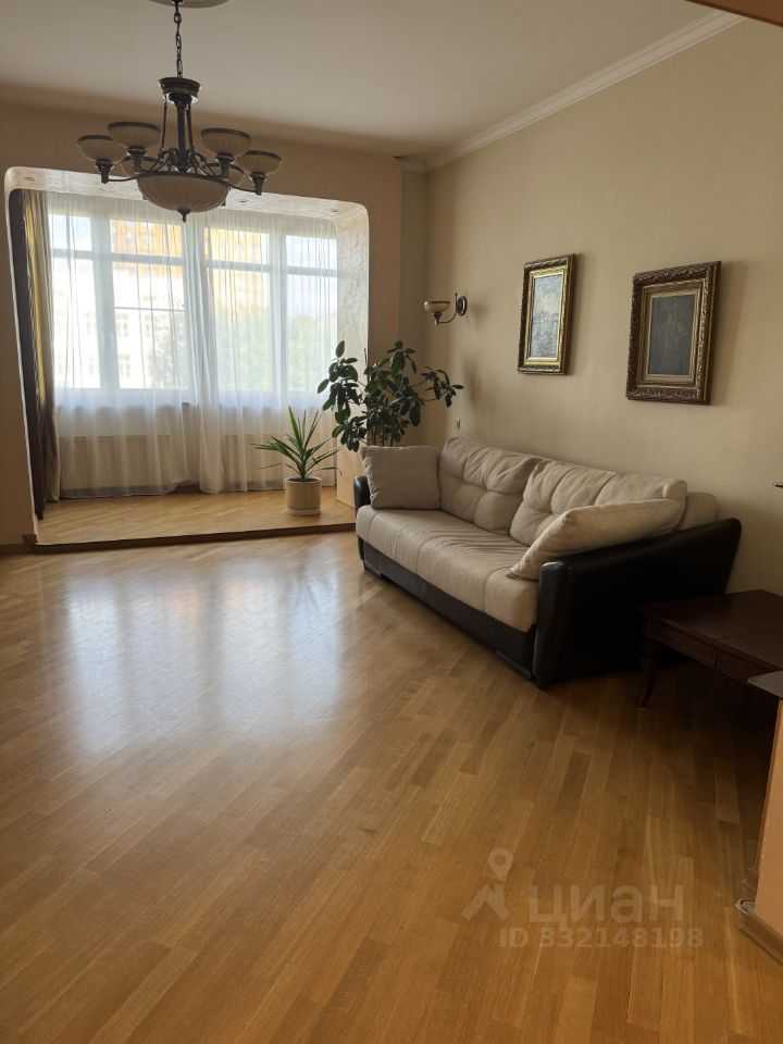 3-комнатная квартира, 110 м² — фотография 2