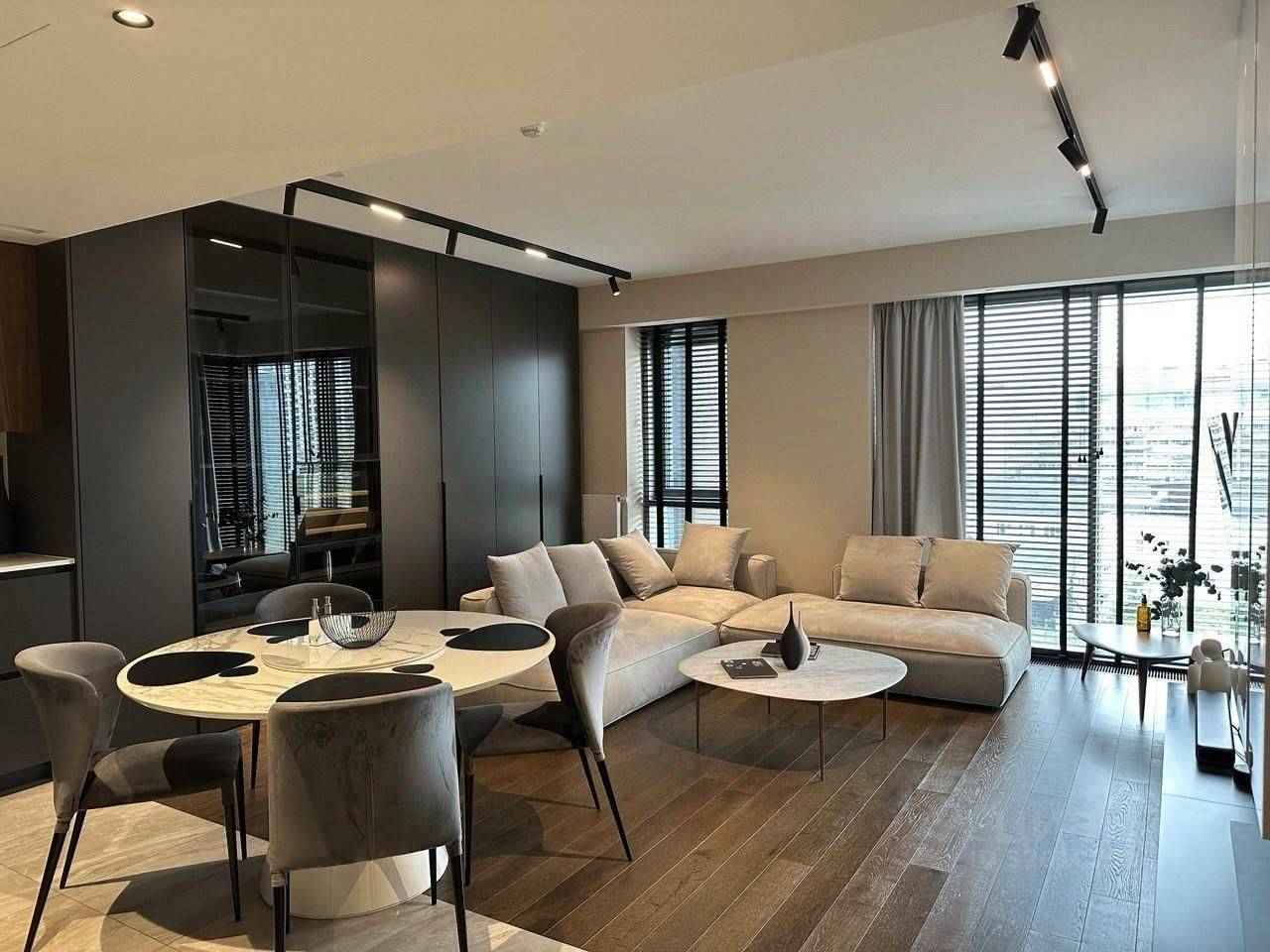 2-комнатная квартира, 100 м²