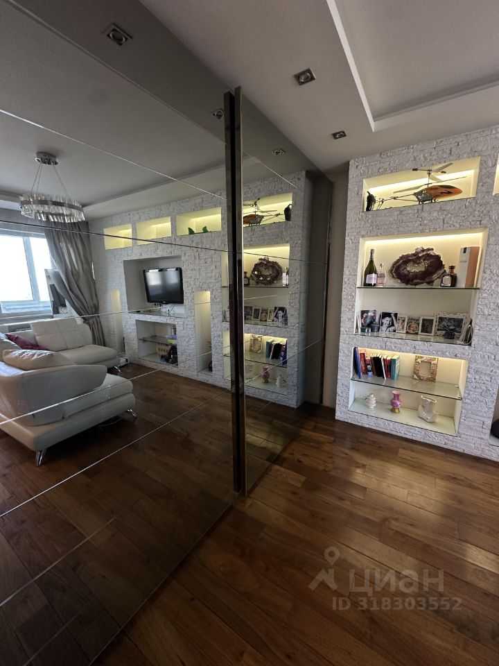 2-комнатная квартира, 55 м² — фотография 2