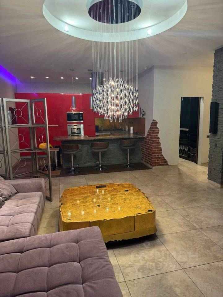 3-комнатная квартира, 110 м² — фотография 2