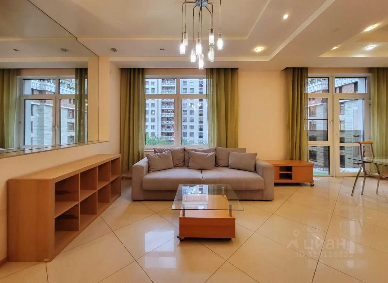 4-комнатная квартира, 120 м²